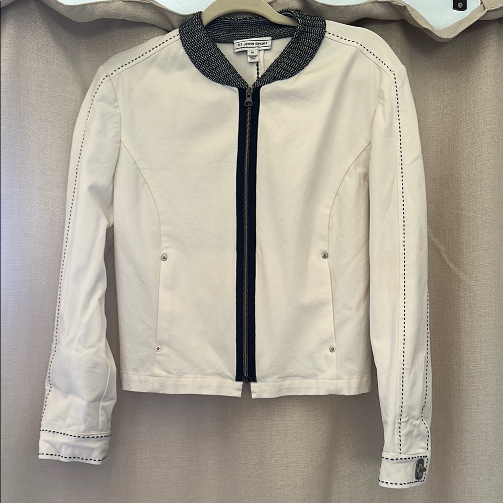 St John Sport cropped light denim jacket white navy